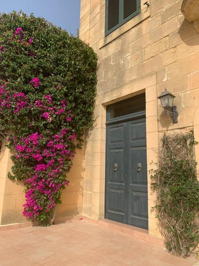 شقة Tal-Mirakli Għarb المظهر الخارجي الصورة