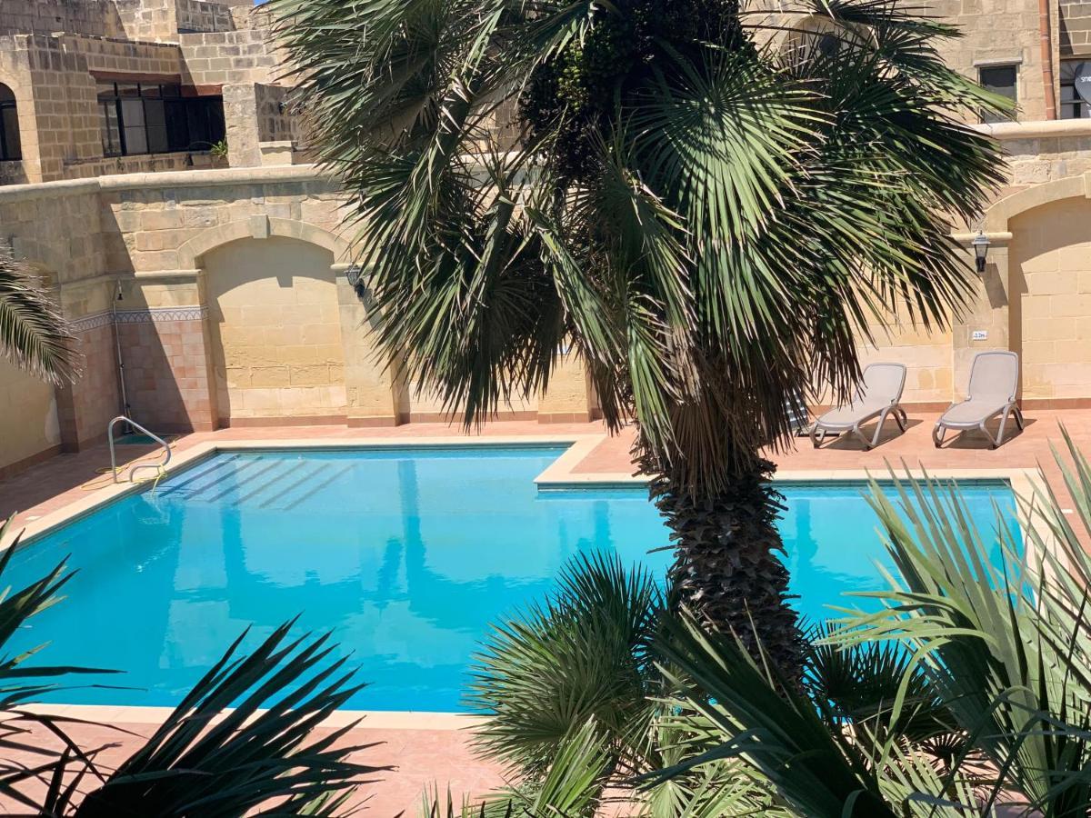 شقة Tal-Mirakli Għarb المظهر الخارجي الصورة