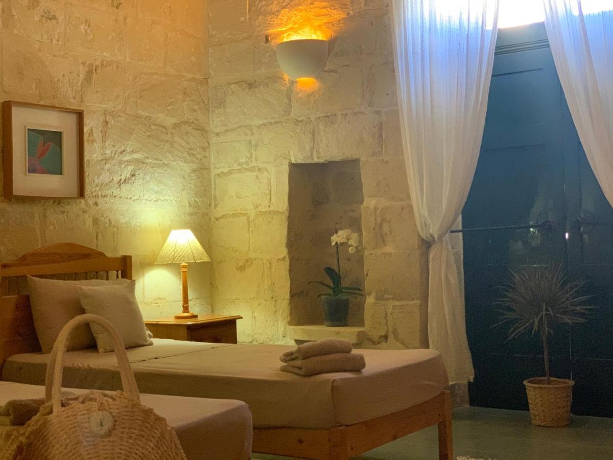 شقة Tal-Mirakli Għarb المظهر الخارجي الصورة